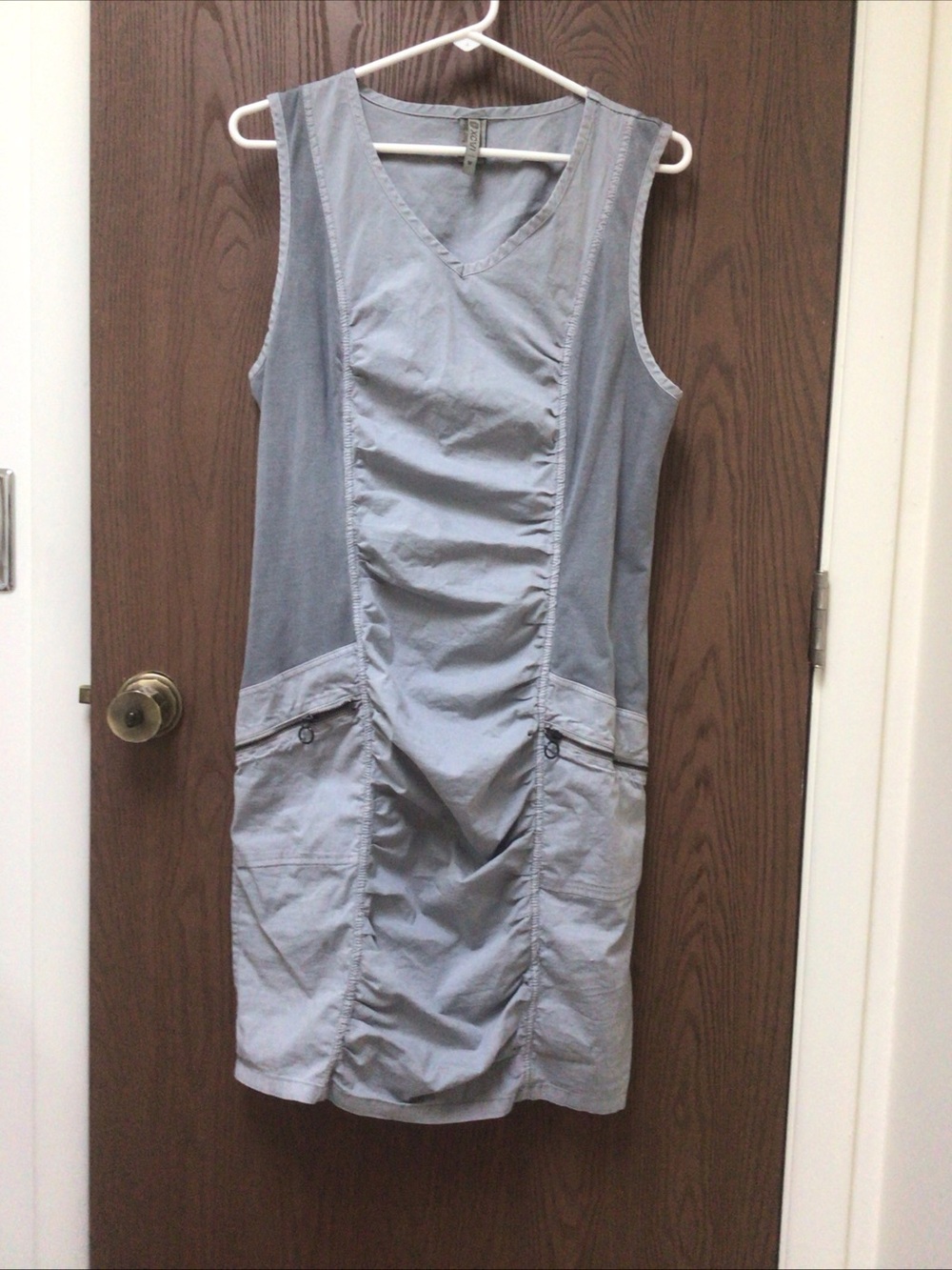 XCVI Light gray Sleeveless Ruched Mini Dress, sz M